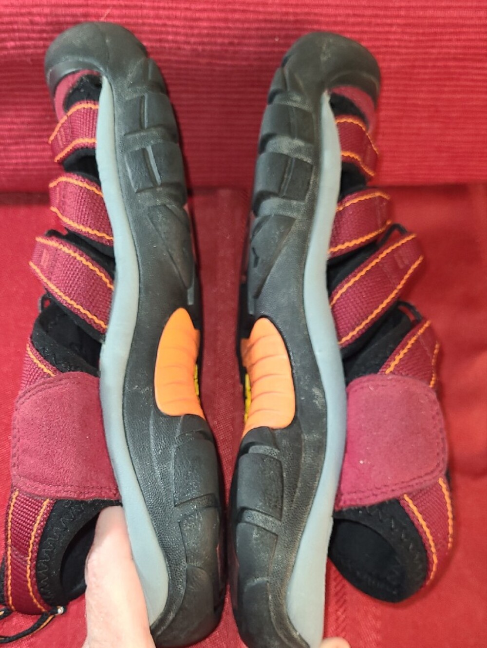 Keen Women's Newport H2 Maroon and Black Outdoor Sport Sandals Size 8.5 - Picture 8 of 10